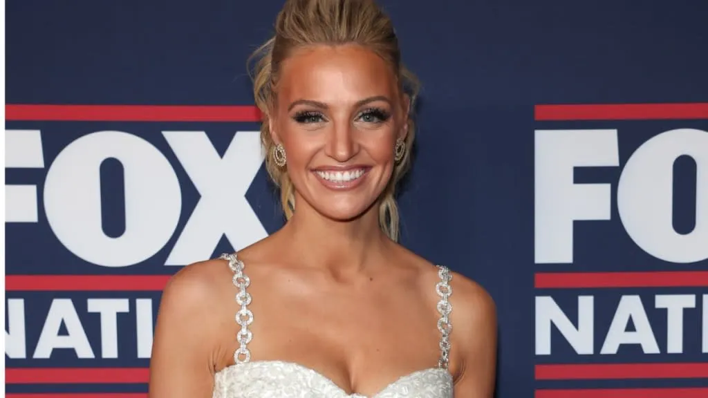 Carley Shimkus: Fox News Star with Poise, Intelligence, and Charm