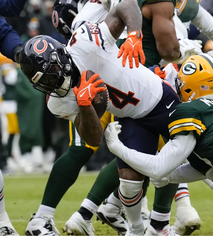 Why the Bears’ Hype Might Be All Smoke: 5 Brutal Reasons Chicago Could Crash, Not Climb