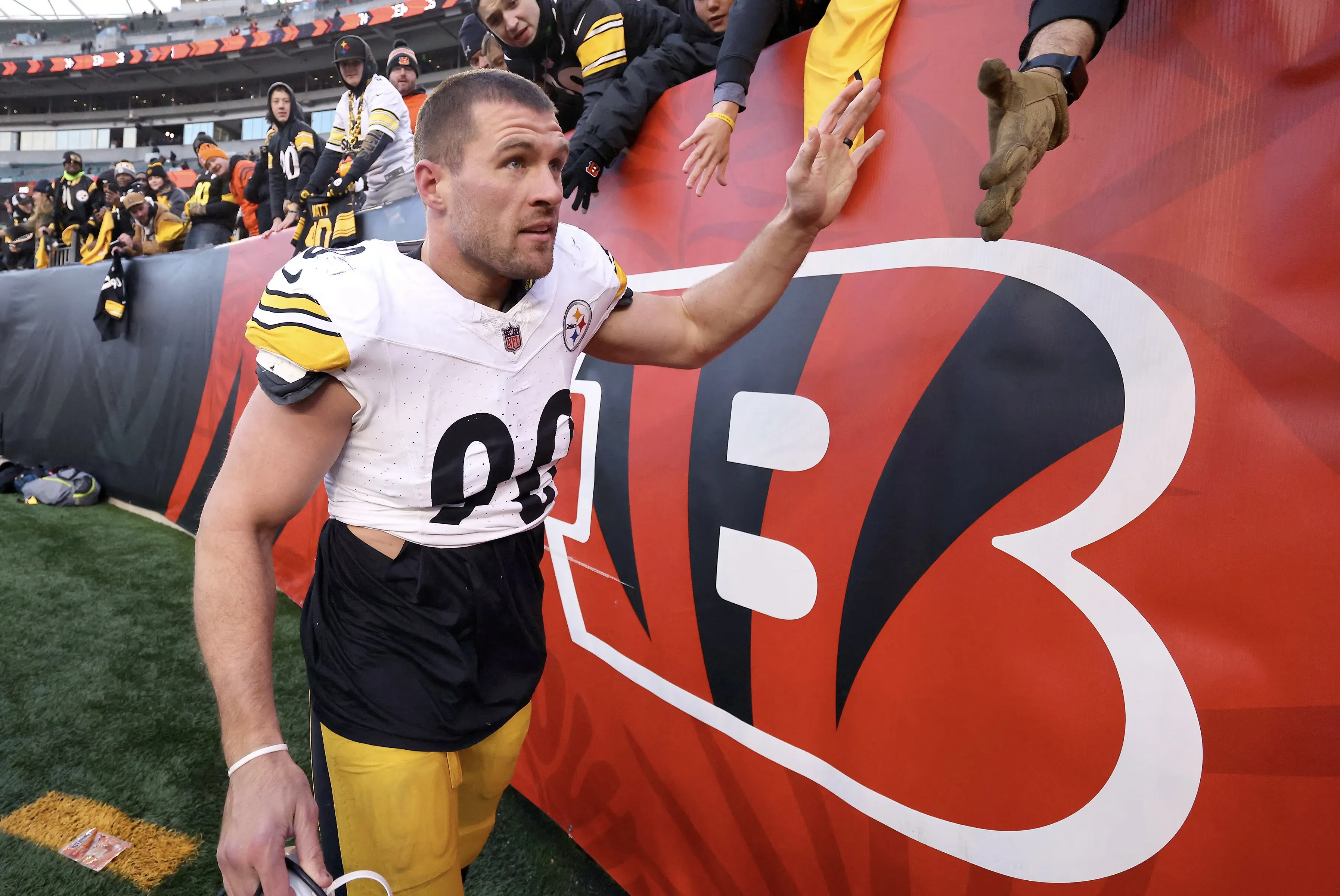 T.J. Watt’s potential blockbuster trade to New England sparks wild Super Bowl dreams amid Steelers’ uncertainty