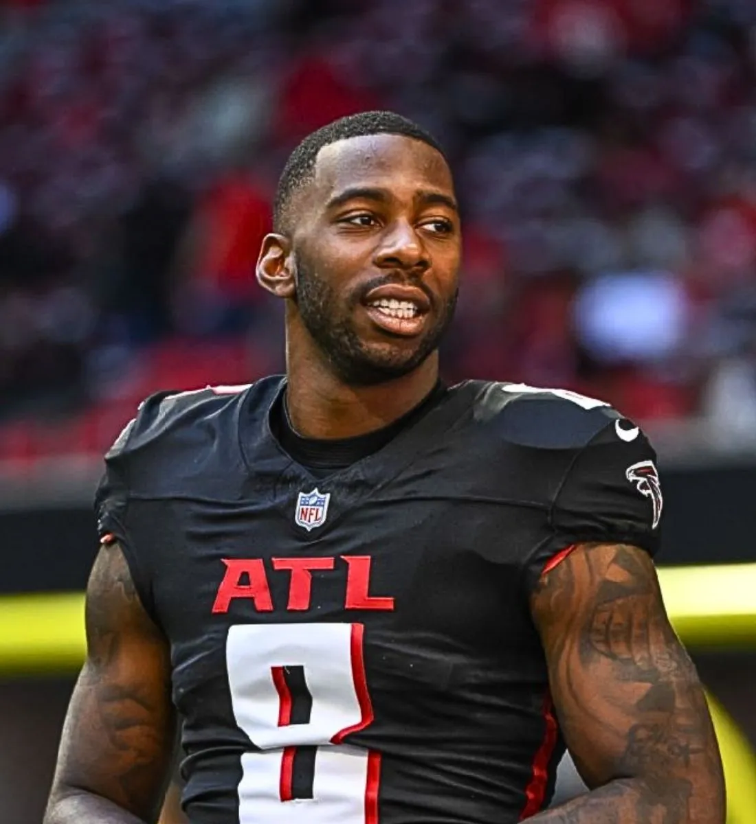 Falcons Land All-Pro Edge Rusher Instead of TE Kyle Pitts in 2021 NFL Re-Draft