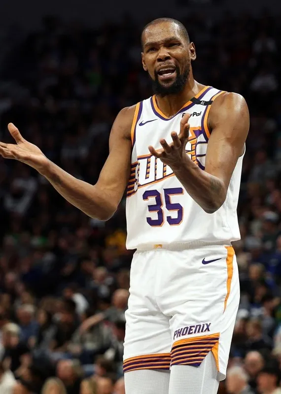 2025 NBA Draft trade tracker: Latest deals, news as Lakers move up twice in second round, Suns acquire big man