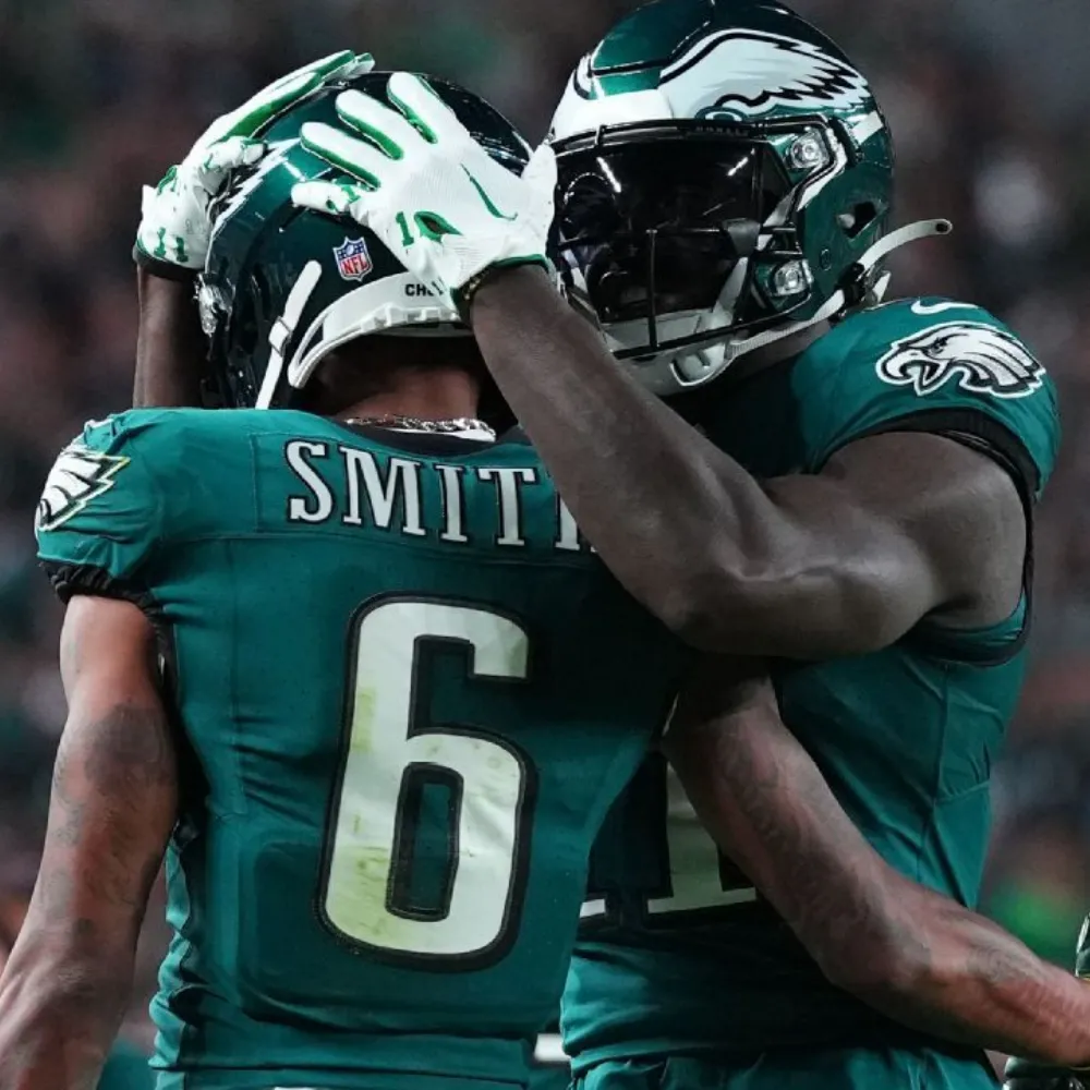 ‘He could be a dangerous weapon’ – Bold trade idea sends Eagles sneaky-good wide receiver Dontayvion Wicks from NFC rival Packers in shock WR3 move to back up AJ Brown and DeVonta Smith - suong