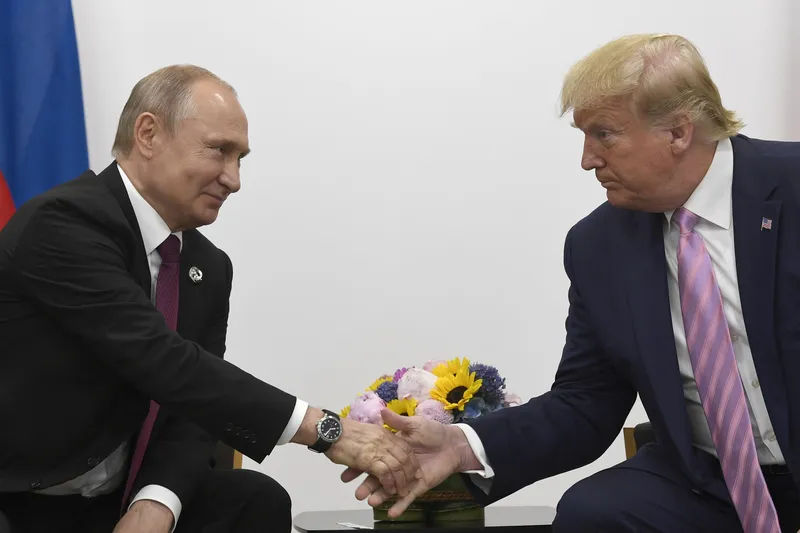 Trump to Putin: Worry About Your War, Not Israel-Iran
