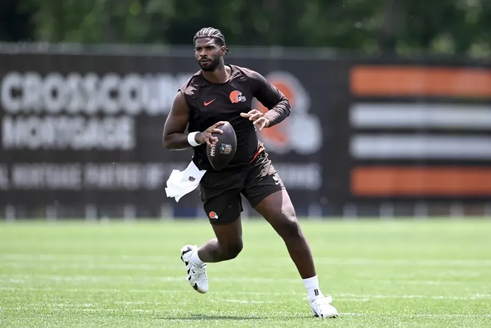 Browns QB Shedeur Sanders Issued Stern Warning Amid Uncertainty