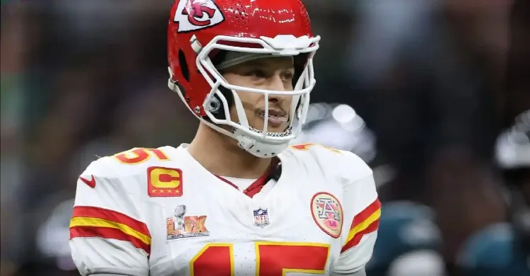 Chiefs’ Patrick Mahomes Gets Subtle Reminder From Super Bowl Champion QB Chiefs’ Patrick Mahomes Gets Subtle Reminder From Super Bowl Champion QB
