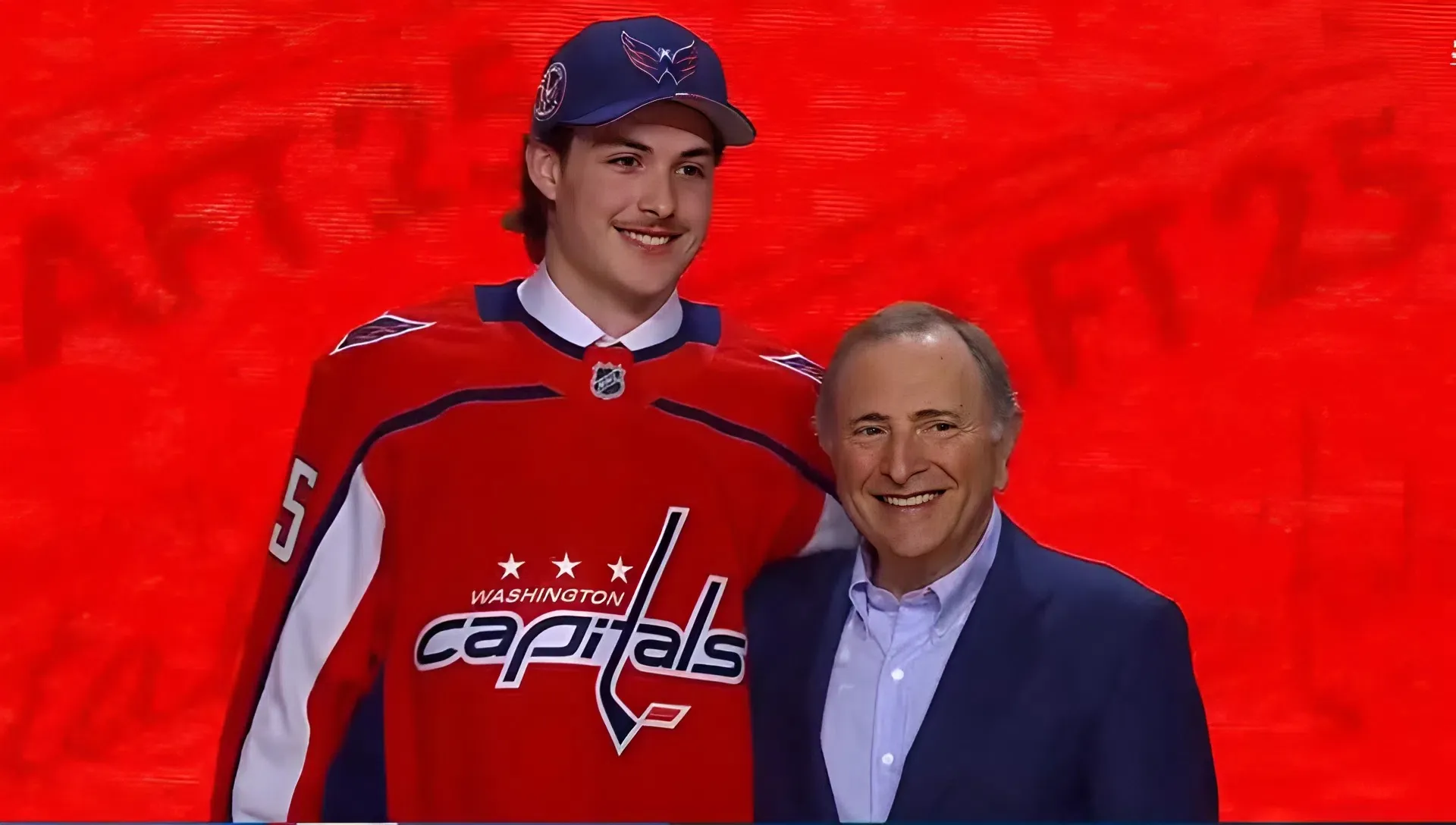 Lynden Lakovic of Moose Jaw Warriors Drafted 27th Overall by Washington Capitals at NHL Entry Draft trucc