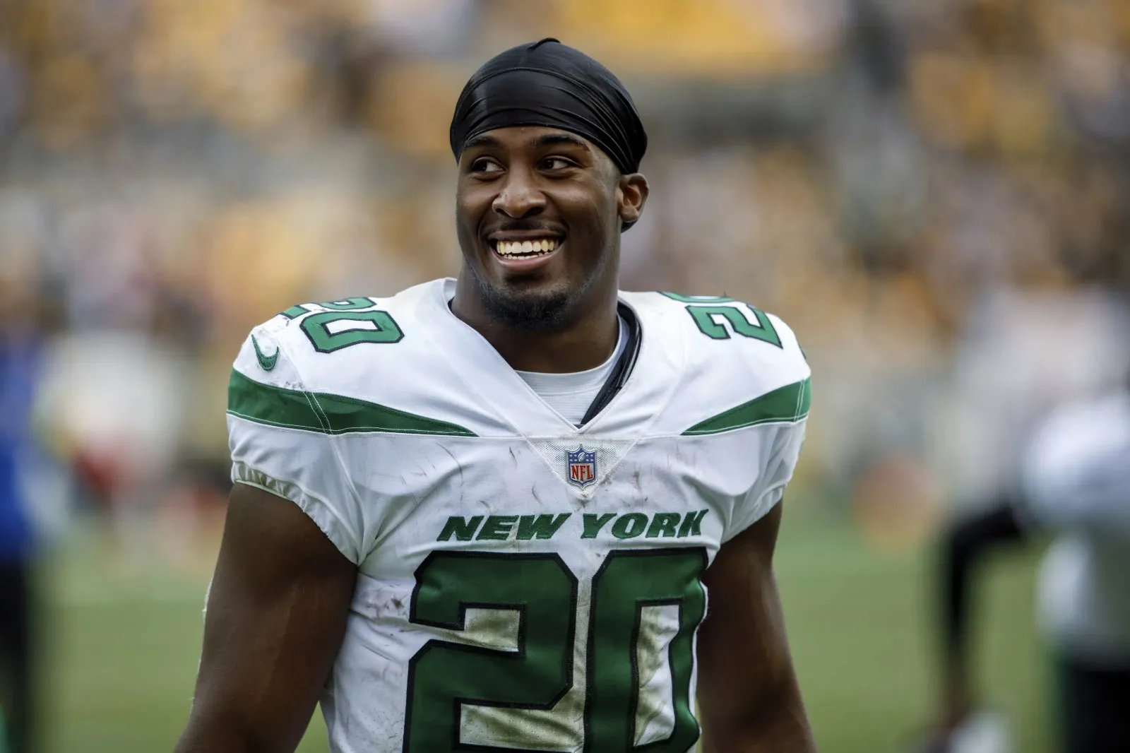 Jets' Breece Hall Makes Feelings About Steelers' 'Misunderstood' Aaron Rodgers Perfectly Clear