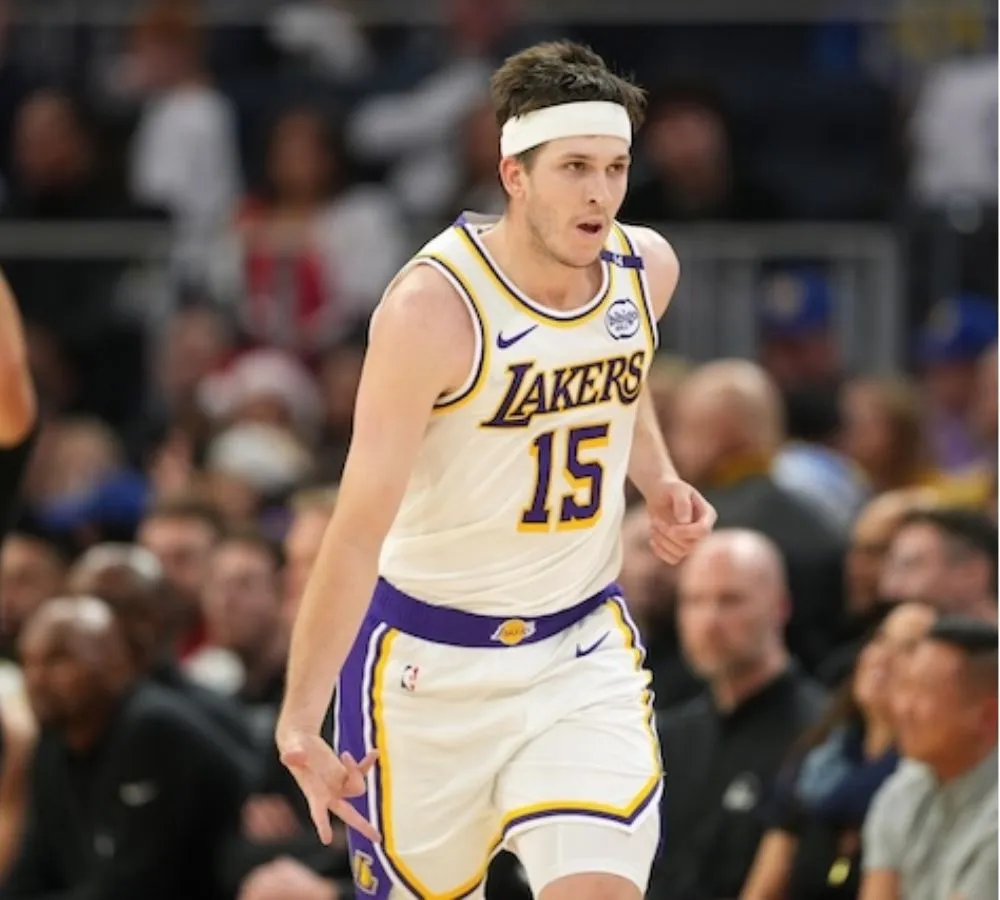 Proposed Lakers Trade Lands $70 Million Playmaker & Starter for Reaves