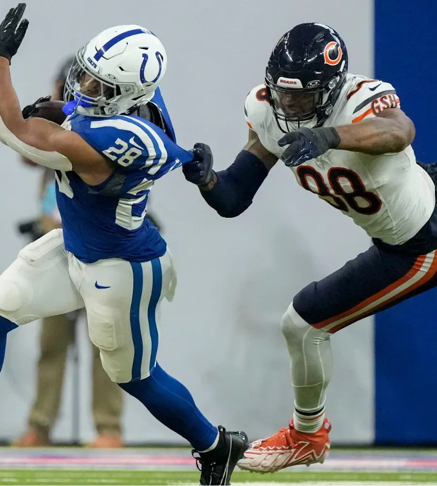 How Chicago Bears can best bolster their edge rush in two ways