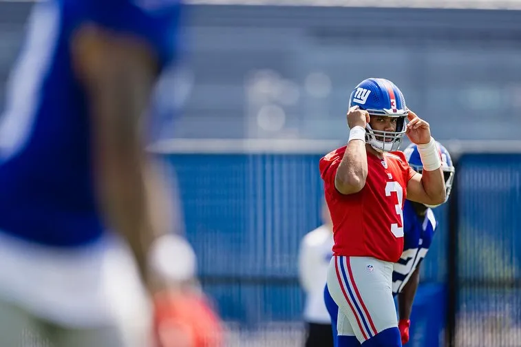 Giants Suggested to Cut Ties With Former Seahawks Legend Russell Wilson