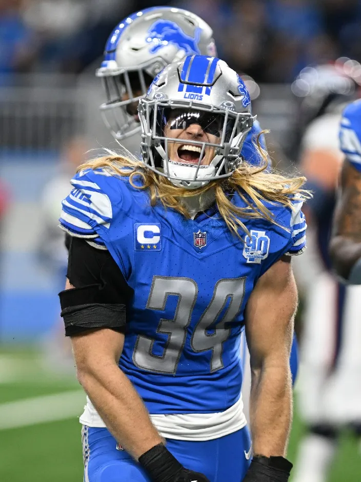 Alex Anzalone contract projection: Lions need to account for age with linebacker