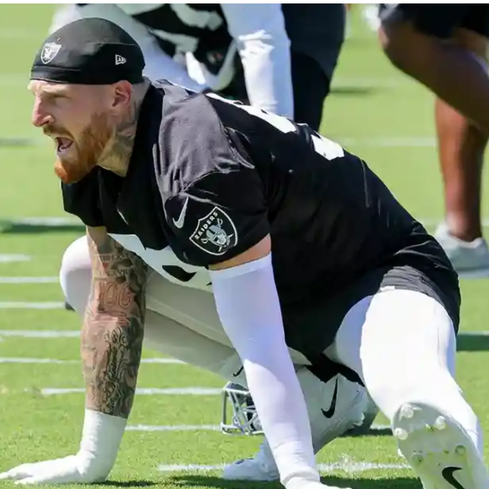 Von Miller sends powerful message about Raiders star Maxx Crosby as Sack Summit bond reveals how rivals are rewriting NFL pass-rush brotherhood - suong