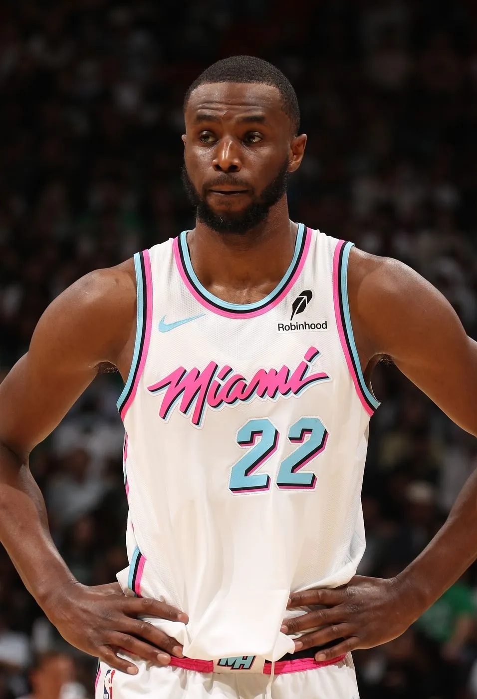 Lakers the Favorites to Land $109 Million Ex-No. 1 Pick in Major NBA Trade