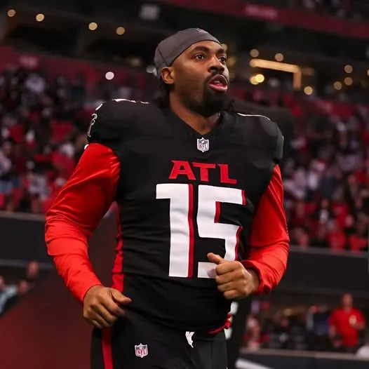 Vikings Linked to Addition of 4-Time Pro Bowler as Final Pass Rusher