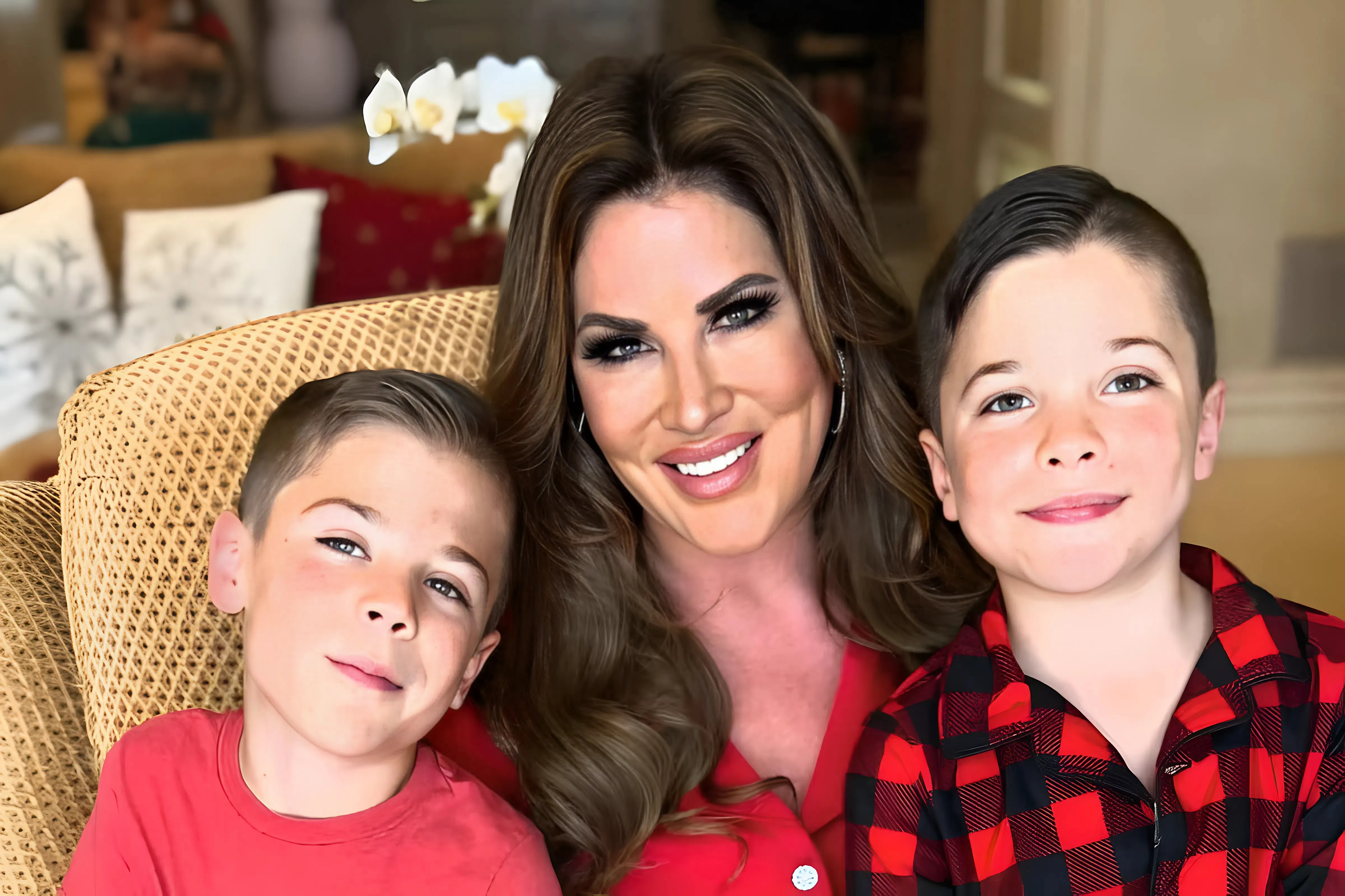 Emily Simpson’s Son Is “In Crisis” After Being Diagnosed With a "Rare Medical Condition": Details
