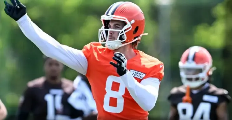 Calls Grow for Browns to Move On From Veteran QB