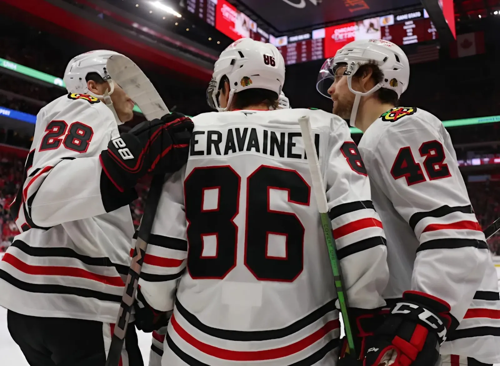 The Blackhawks 3 most expensive contracts entering free agency
