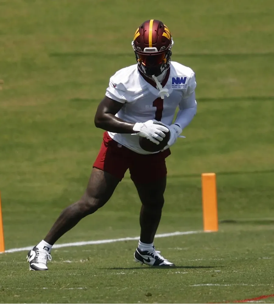 Eagles Legend Called Out Commanders’ Deebo Samuel