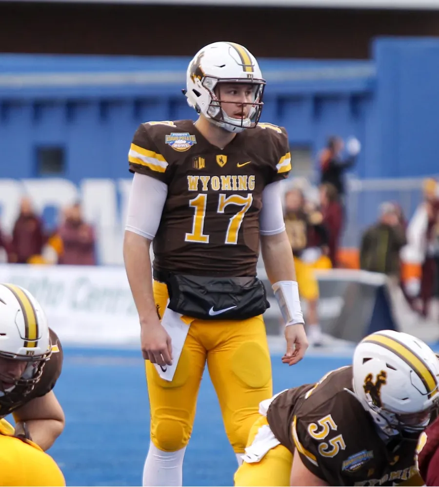 Josh Allen's influence on Texas QB Arch Manning revealed at passing academy