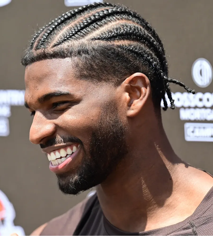Browns QB Shedeur Sanders Lands Two Head-Spinning Comparisons