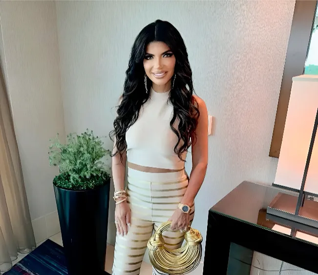 RHONJ’s Teresa Giudice Opens Up About Her Finances & Admits She Wants Financial Help From Ex Joe, Plus Reveals She “[Made] Changes” to Her Team & Insists She’s Taking Accountability