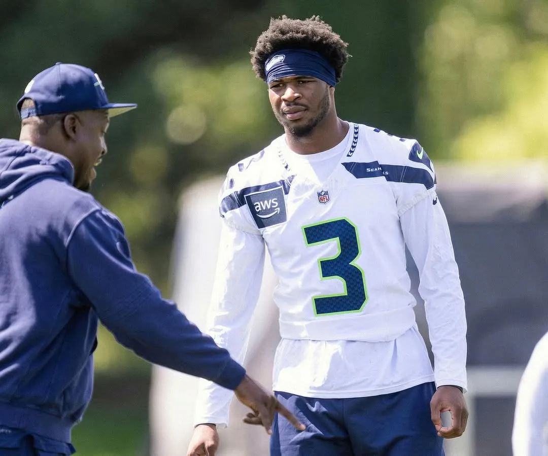 ‘Generational athlete’ named Seahawks' best shot at individual award