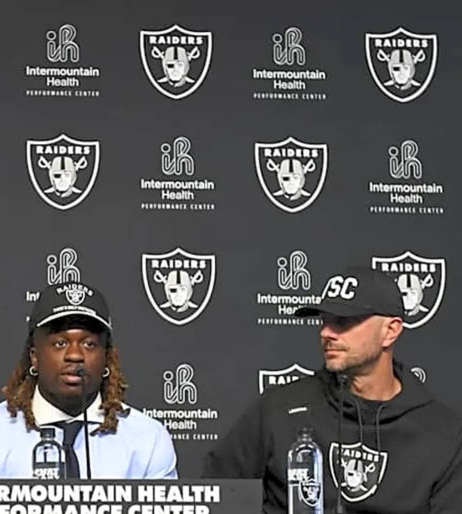 How Raiders' Ashton Jeanty's Contact is Player Friendly