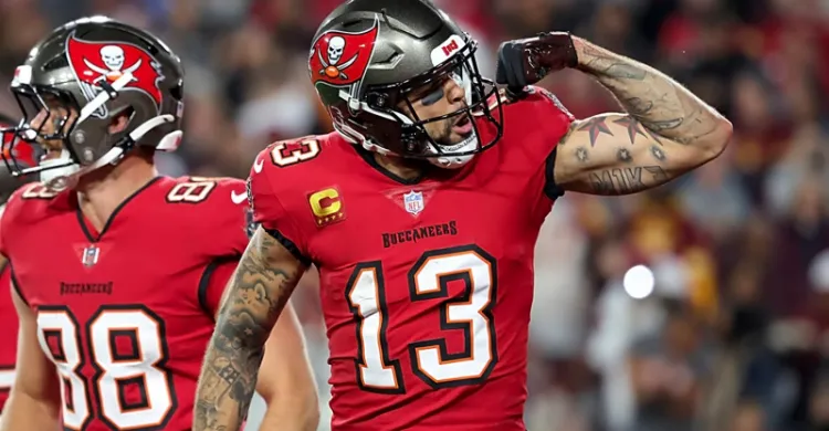 Mike Evans Maintaining 'High Level' of Play Despite Advancing Age