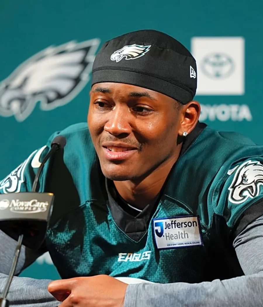 DeVonta Smith Reveals The Eagles Rookie Who Stood Out Most This Spring