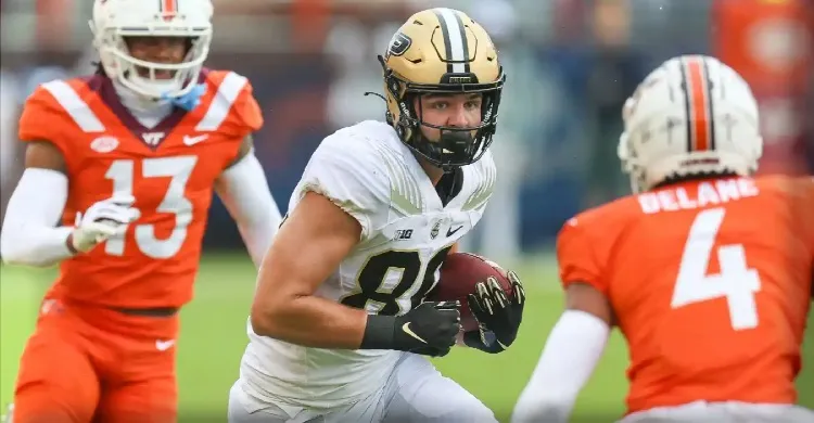 Eagles Predicted to Add Big Ten Star Compared to $81 Million Pro Bowl TE