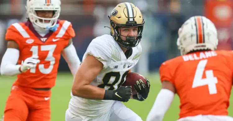 Eagles Predicted to Add Big Ten Star Compared to $81 Million Pro Bowl TE