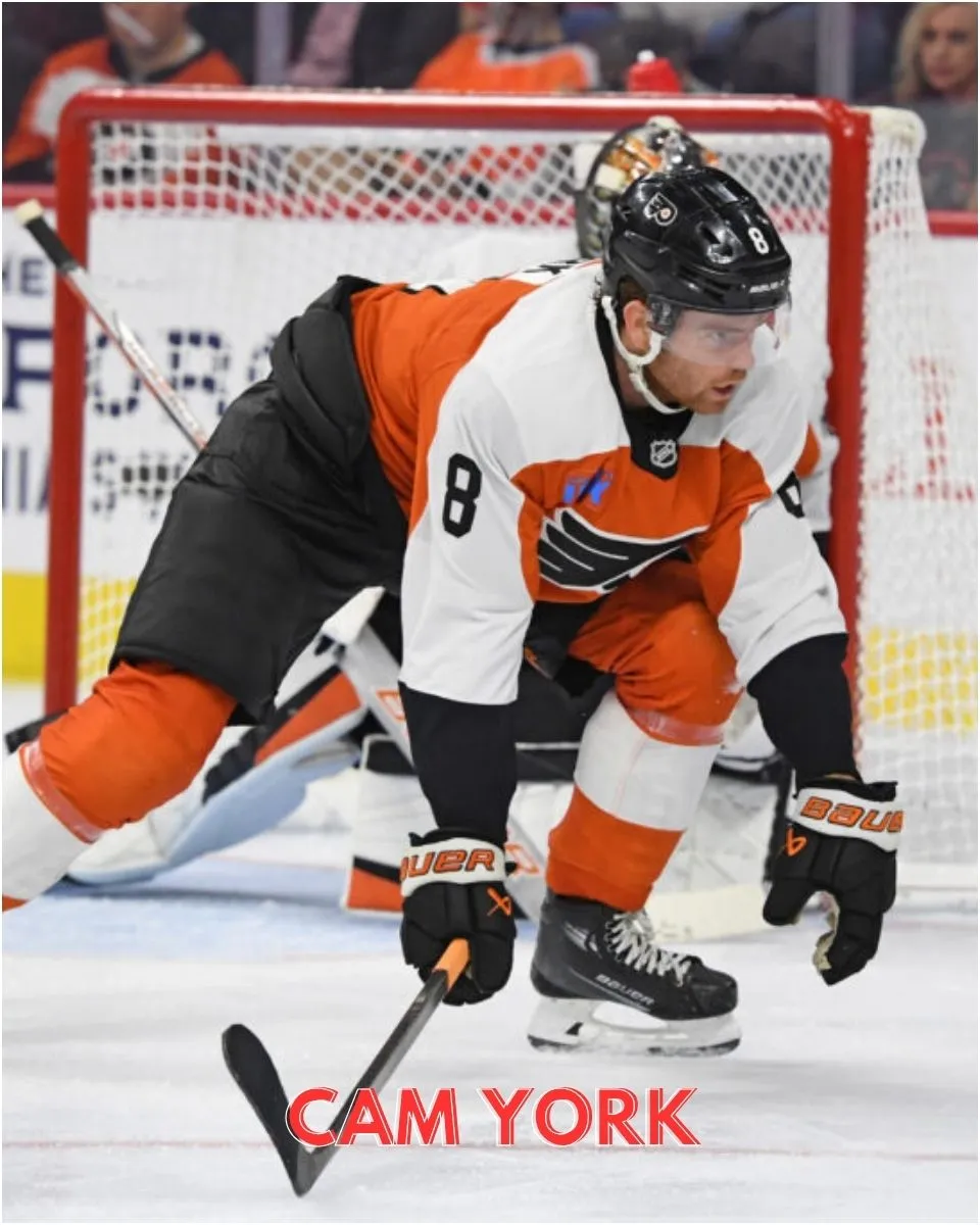 Flyers, Cam York closing in on extension