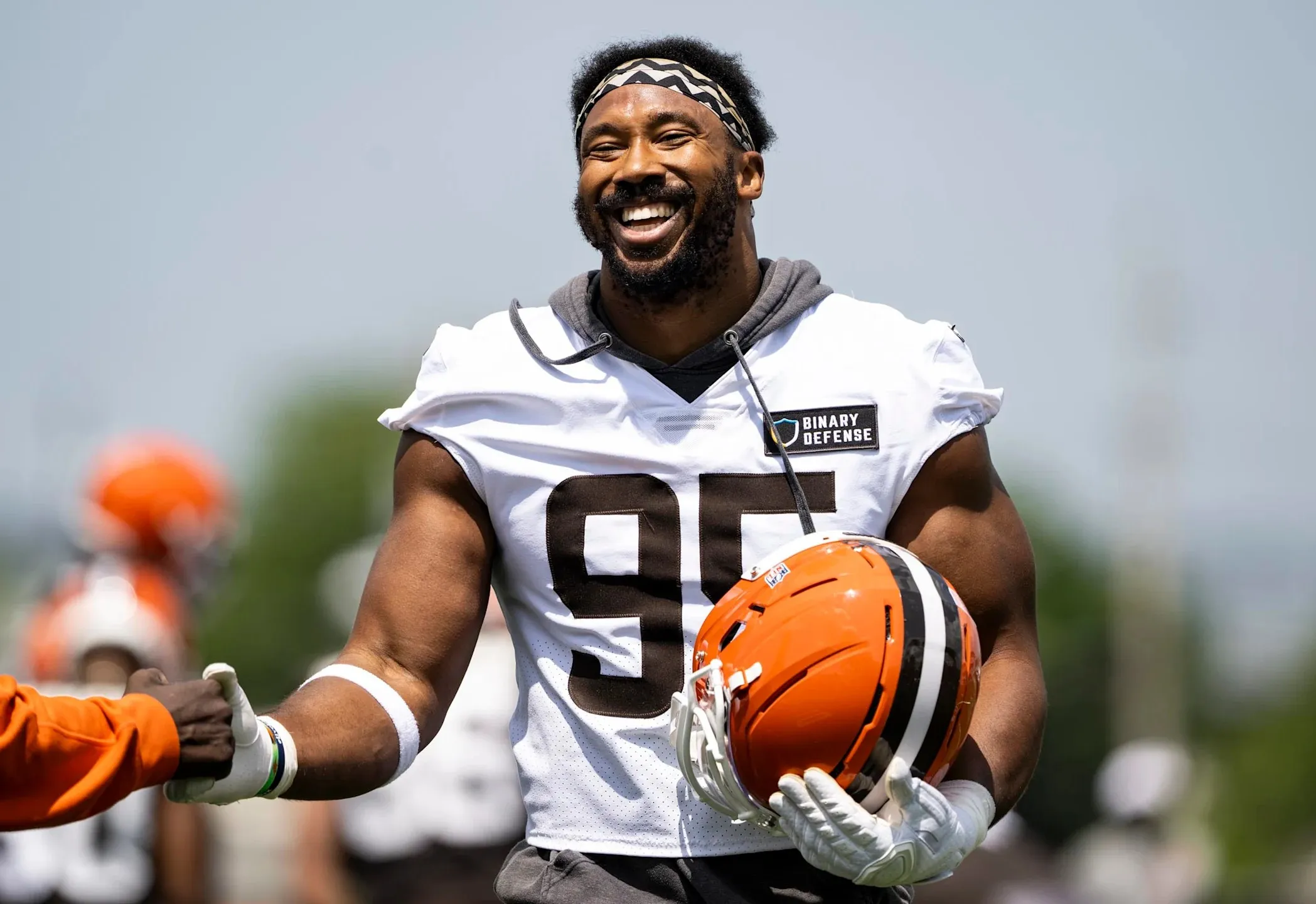 Browns Star Myles Garrett Predicted to Be Dethroned by AFC North Rival