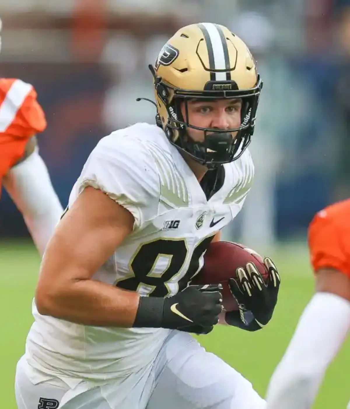 Eagles Predicted to Add Big Ten Star Compared to $81 Million Pro Bowl TE