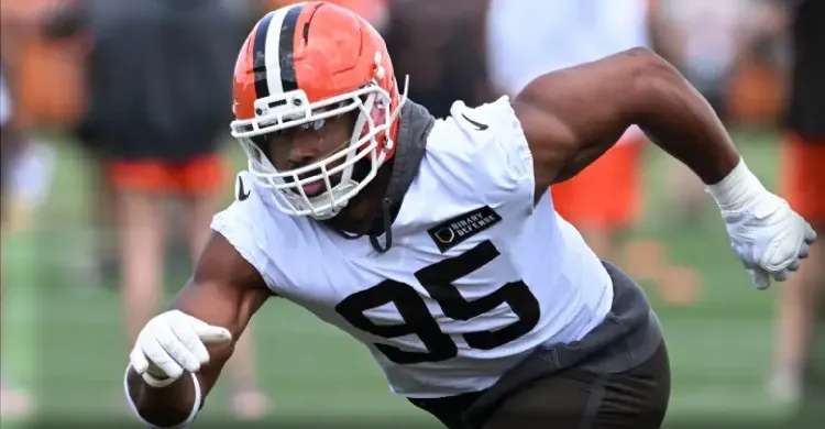 Browns Star Myles Garrett Predicted to Be Dethroned by AFC North Rival