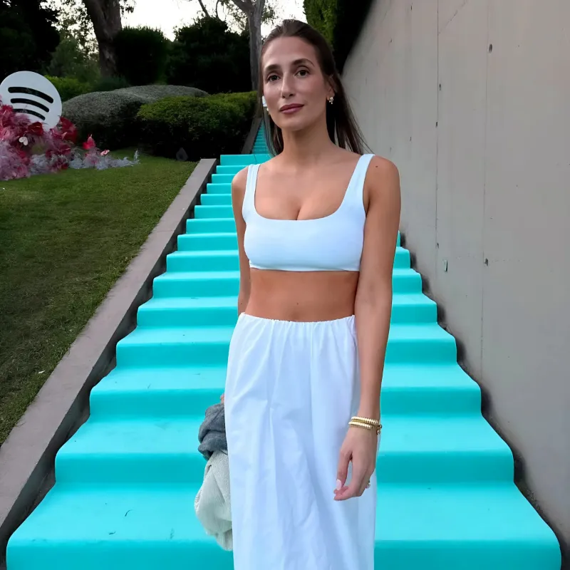 Amanda Batula Reveals Her First Summer House Salary, Prenup Regret, and Hints at New Castmate Who’s Been in Public Eye-quang