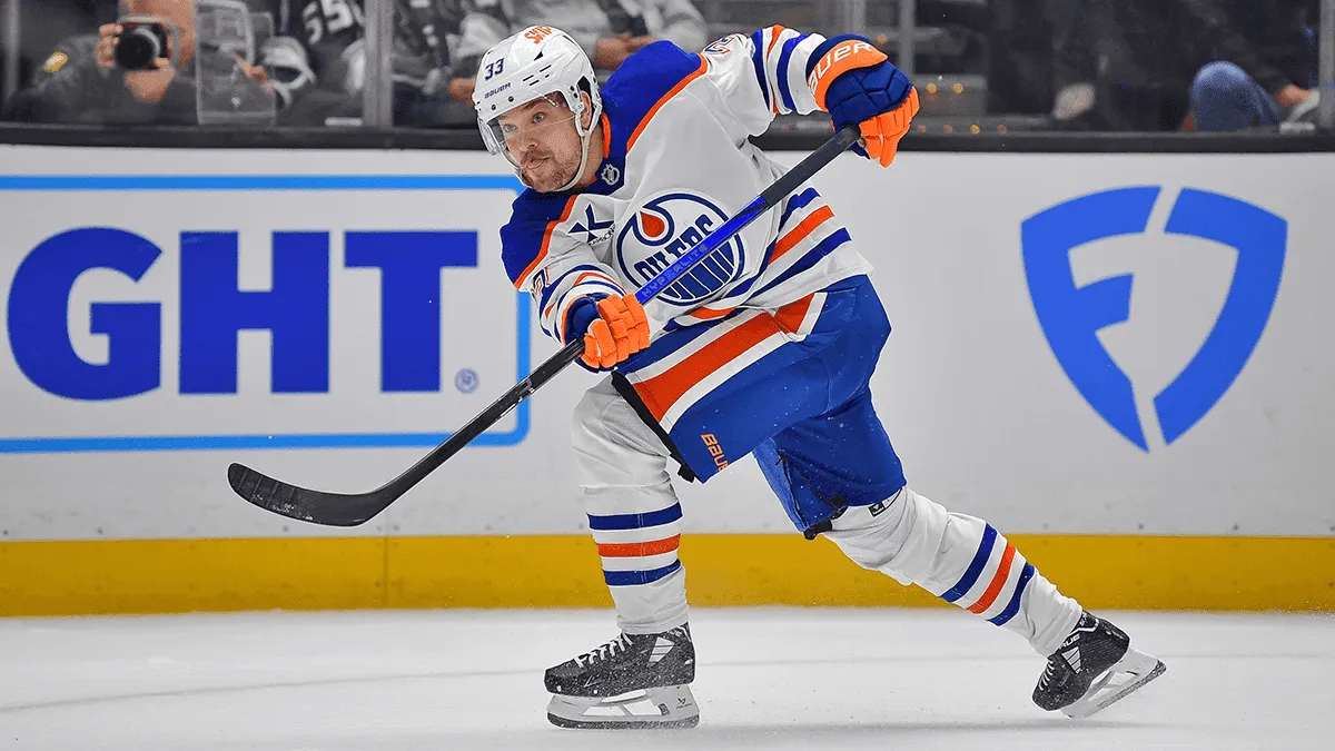 Bruins' Don Sweeney strikes before free agency begins by landing Oilers forward through trade