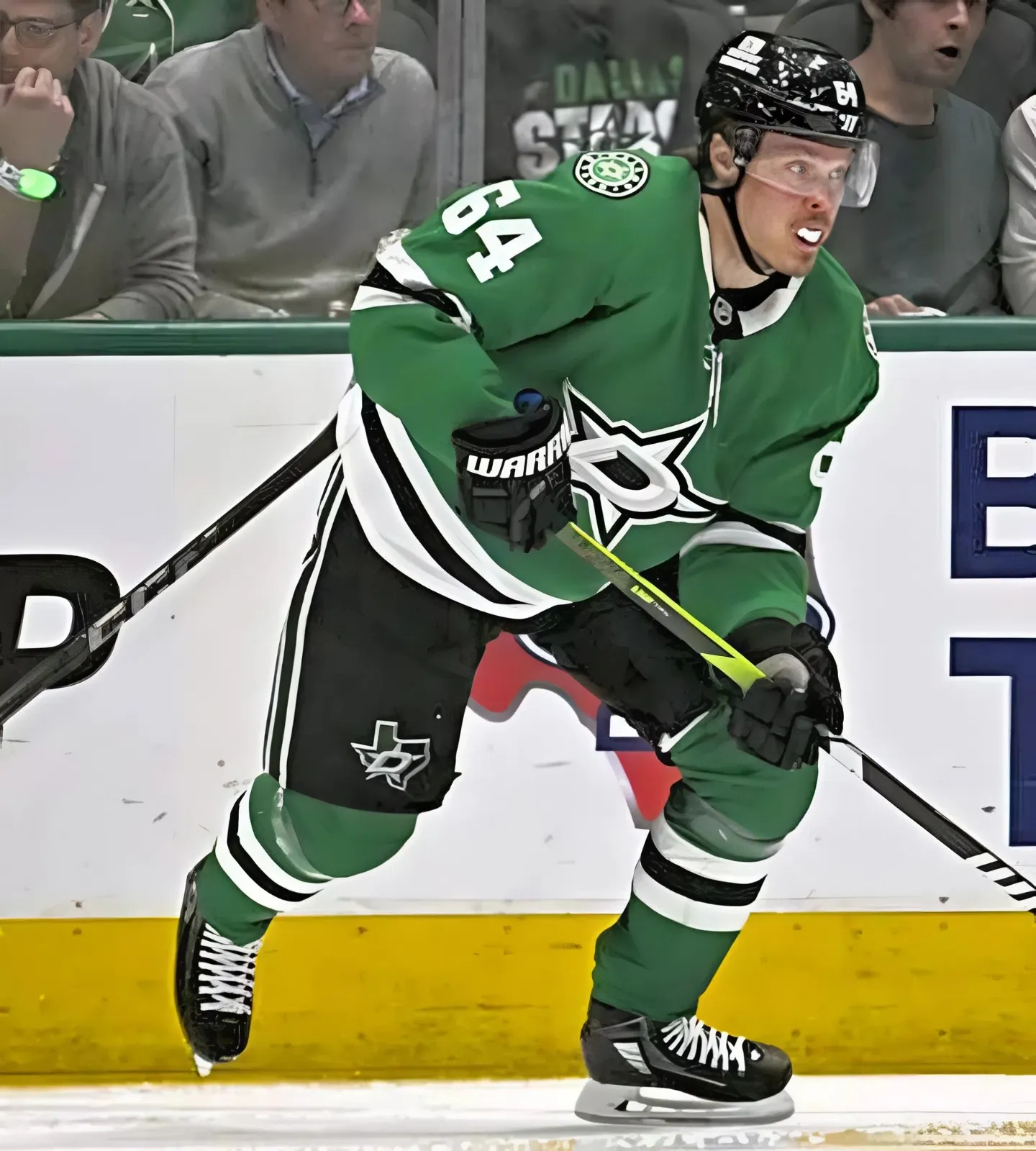 Canucks Linked to Stars' Top Free Agent