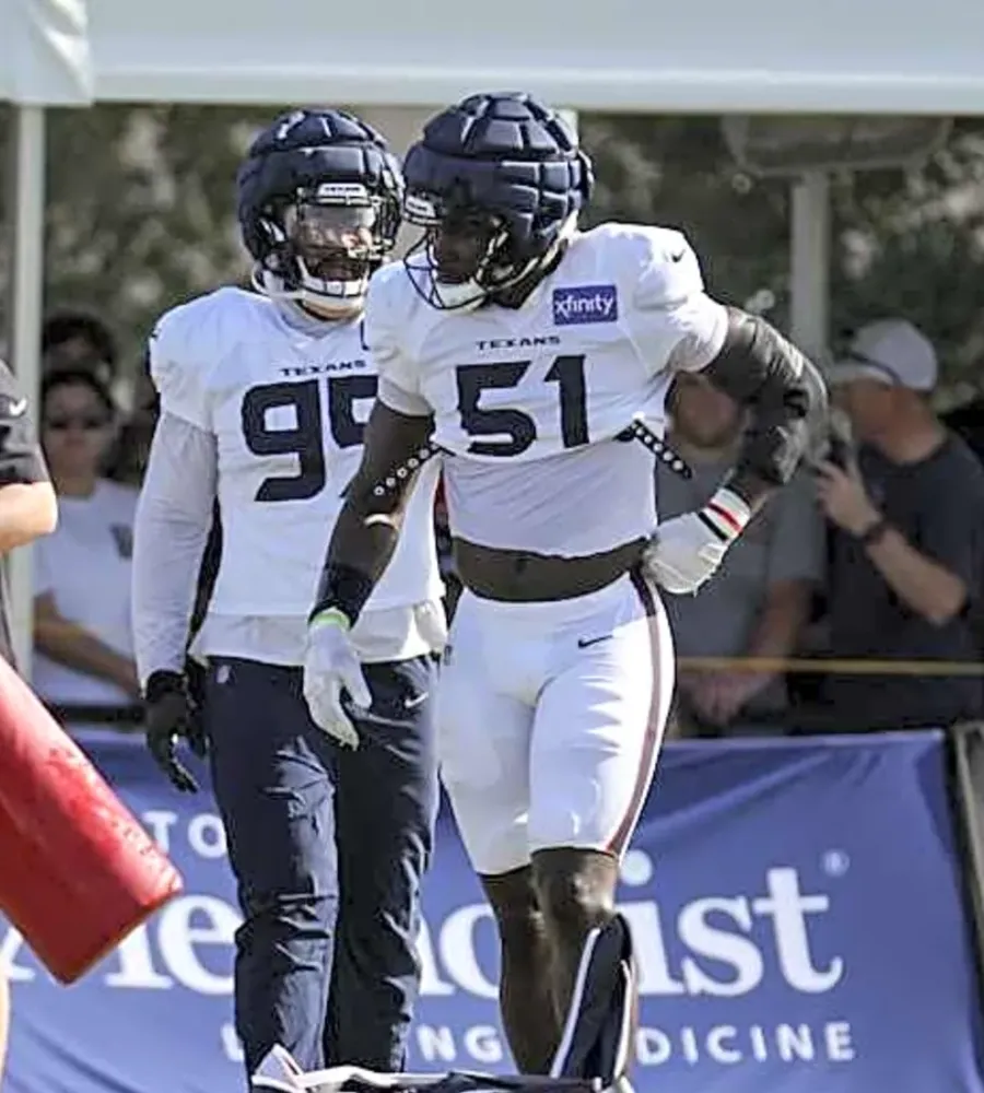 Analyst Gives Strong Take on Houston Texans' Defensive Duo