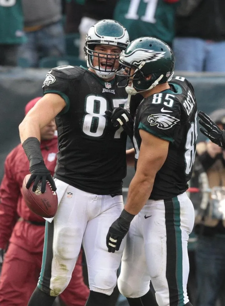 Eagles fans are reminded of Chip Kelly's horrific trade that cost him his job