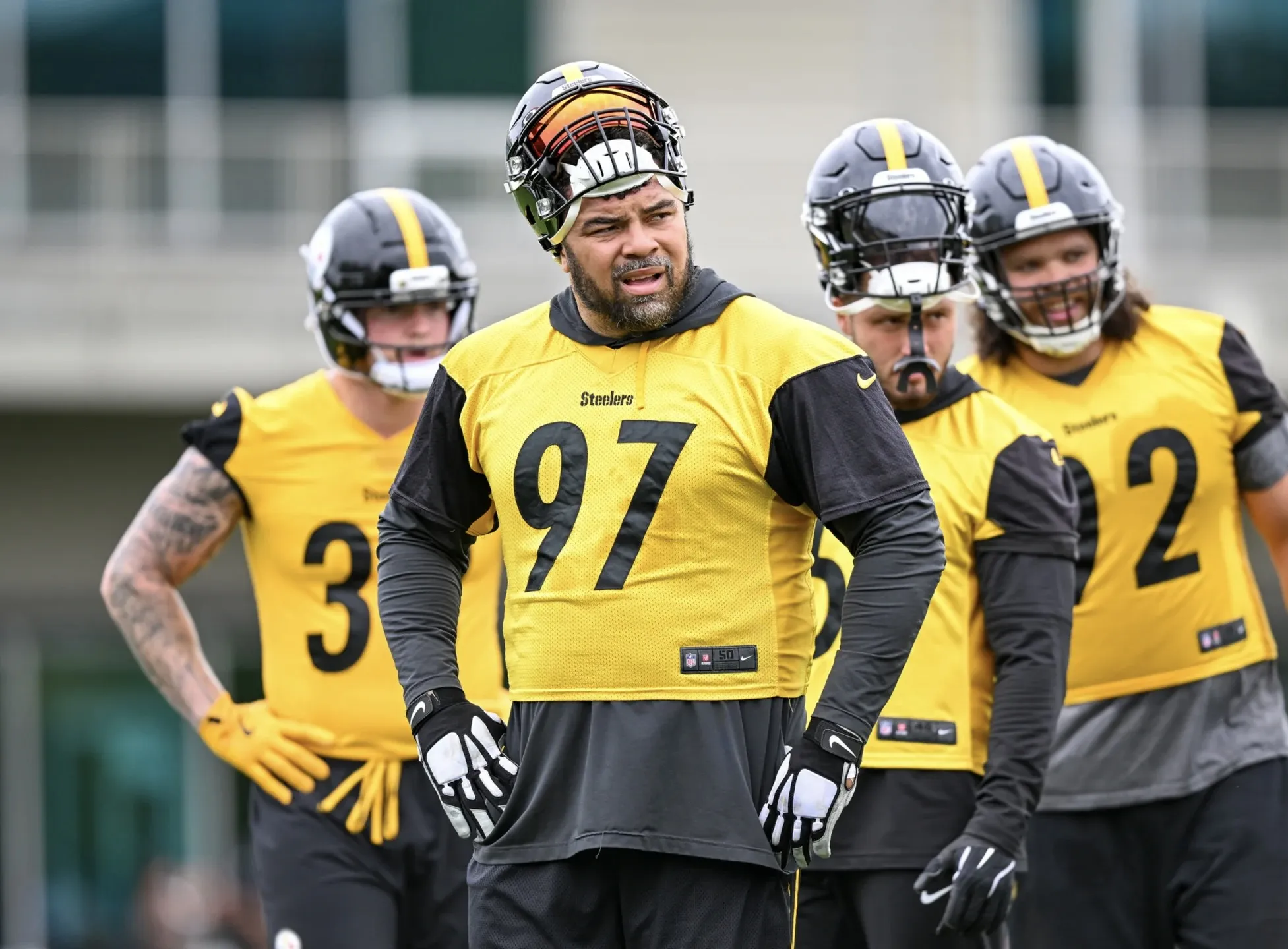 Steelers Make Potentially Telling Move for TE Connor Heyward’s Future