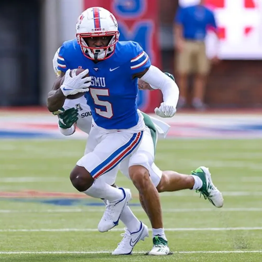 ‘The 26-year-old wideout made an impression’ – Eagles’ 4.33 speed demon Danny Gray emerges as surprise OTA standout and could be poised to climb the depth chart behind A.J. Brown and DeVonta Smith - suong
