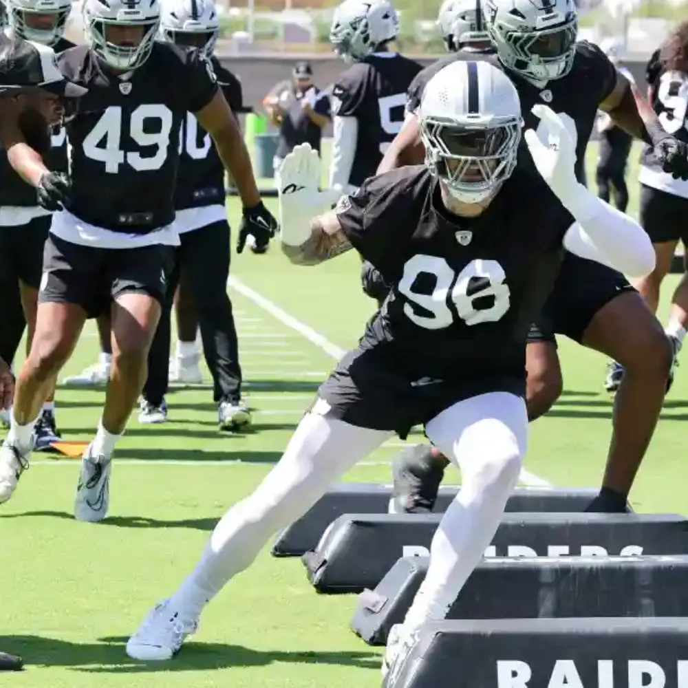 ‘I’ll die before I don’t play’ – Time for Raiders to catch up to Maxx Crosby’s championship mindset as he channels OKC’s title run and pushes Vegas toward a culture shift - suong