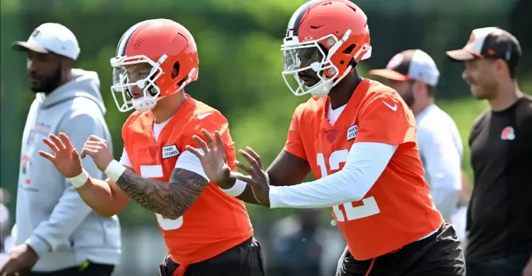Browns Predicted to Acquire 3,600-Yard QB to Compete With Sanders, Gabriel
