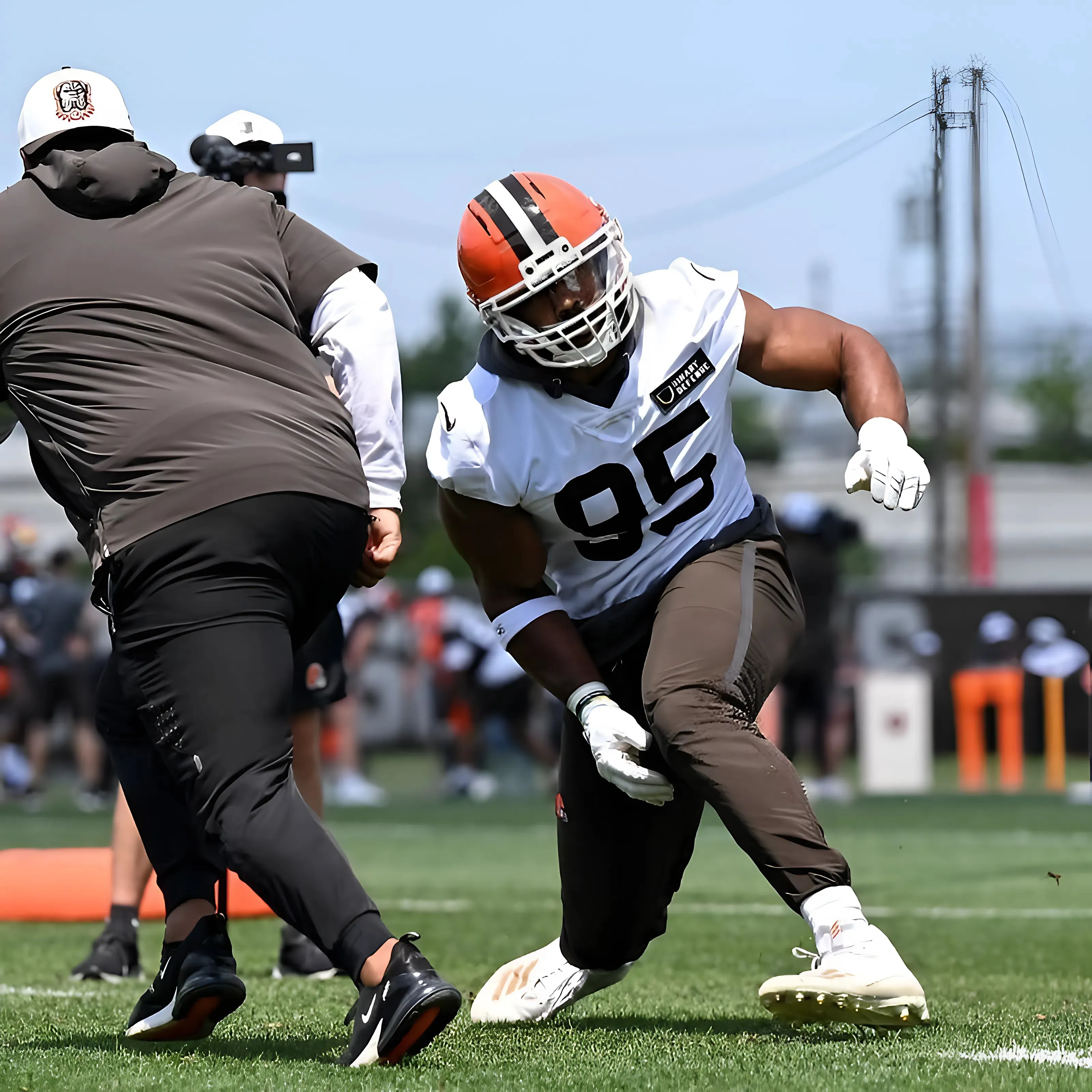 Browns ‘Nightmare’ Myles Garrett Gets Lofty Sack Projection