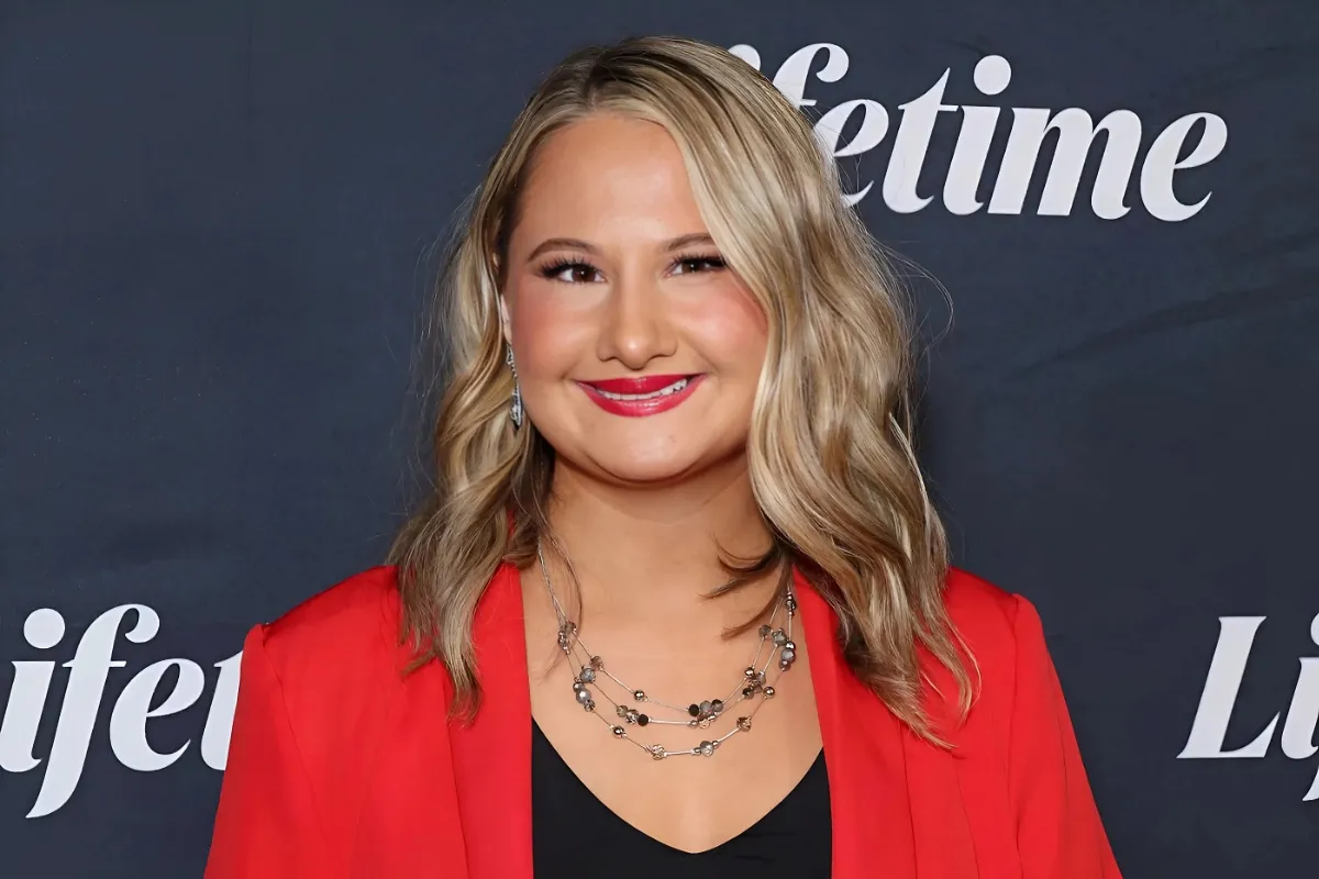 Gypsy Rose-Blanchard would do Dancing With the Stars, but says she's 'not talented with anything' tram
