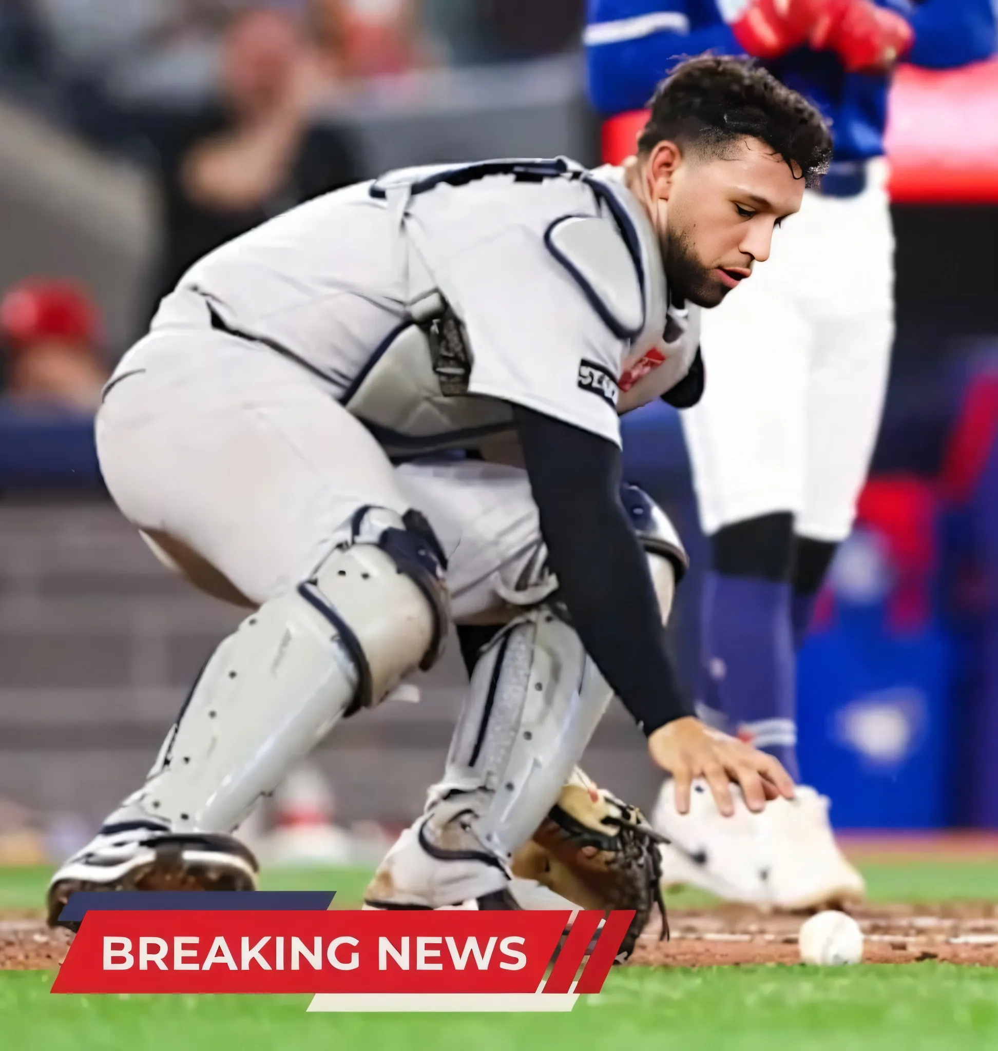 Aaron Boone spotted chewing out Yankees backup ahead of pivotal trade deadline