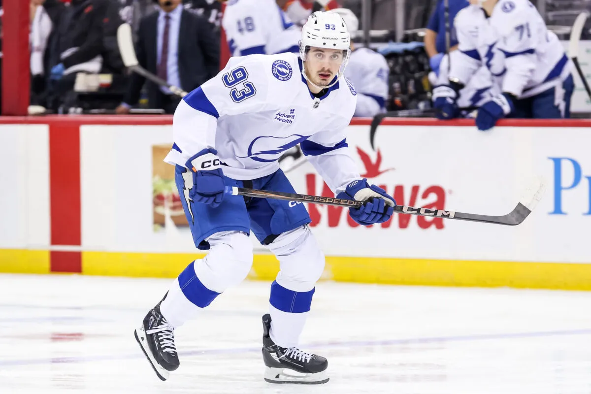 Goncalves Extended! Lightning sign young forward to 2-year deal