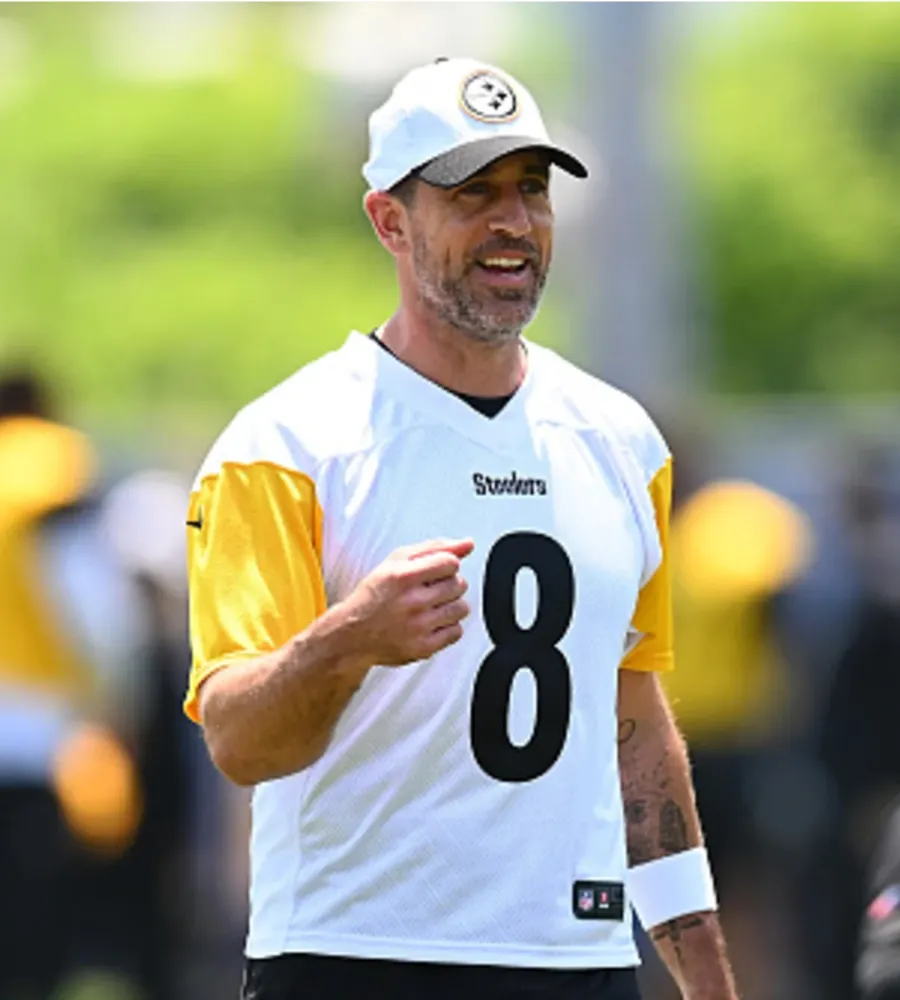 Ex-Packer Trolled Aaron Rodgers With Perfect One-Liner About His Secret Wedding