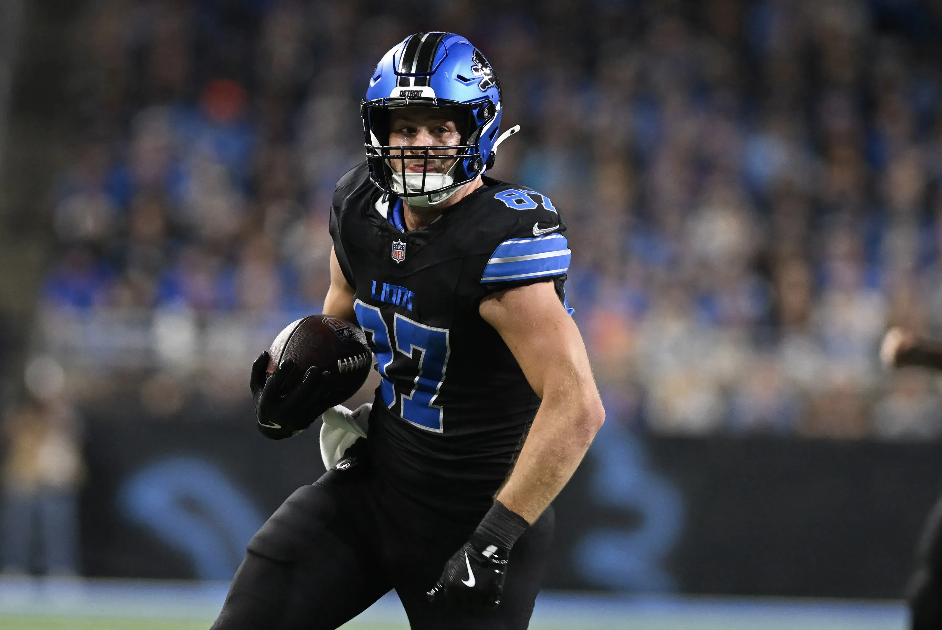 Lions Told They ‘Must Consider’ Trading Favorite Player